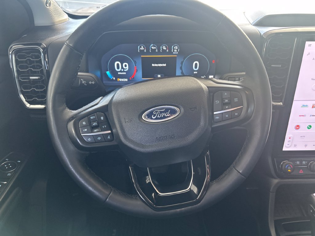 Certified 2025 Ford Ranger Lariat w/ Black Appearance Package AWD/4WD image 17