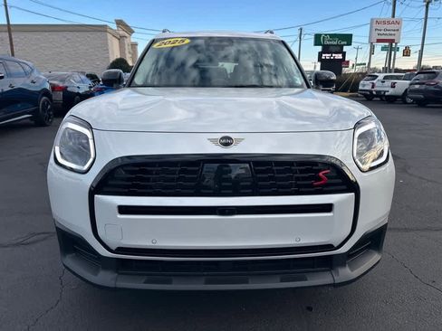 Used 2025 MINI Cooper Countryman S w/ Comfort Package Max image 8