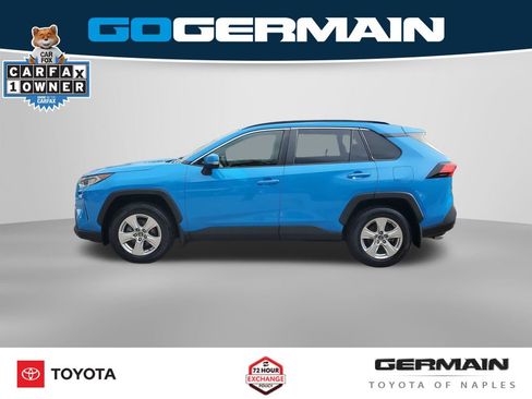 Used 2019 Toyota RAV4 XLE AWD/4WD image 12
