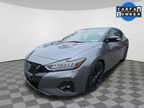 Certified 2022 Nissan Maxima SR w/ Sport Mat Group image 2