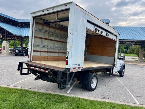 Used 2014 RAM 5500 Tradesman w/ Power & Remote Entry Group image 22