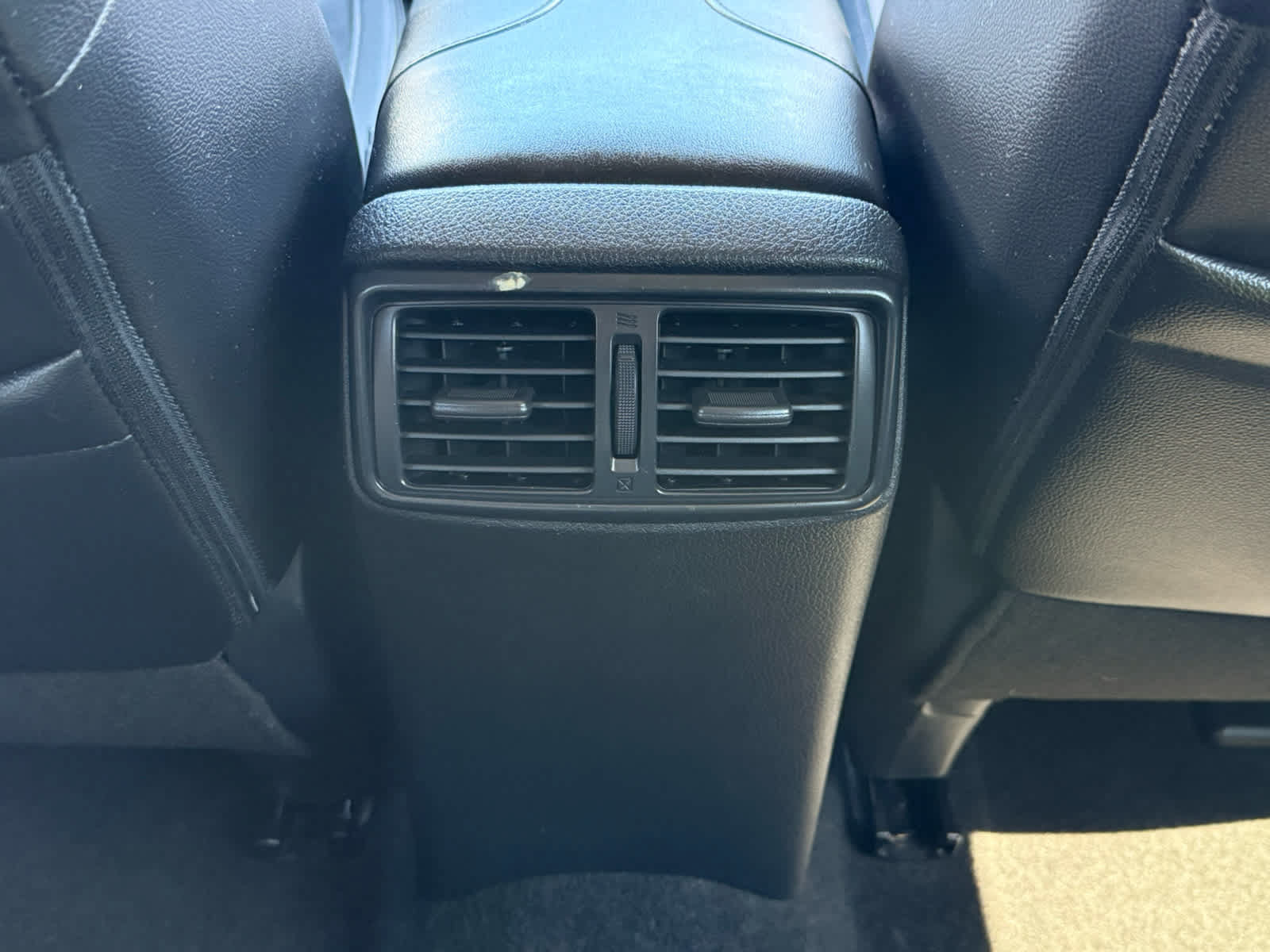 Used 2020 Nissan Rogue SL AWD/4WD image 30