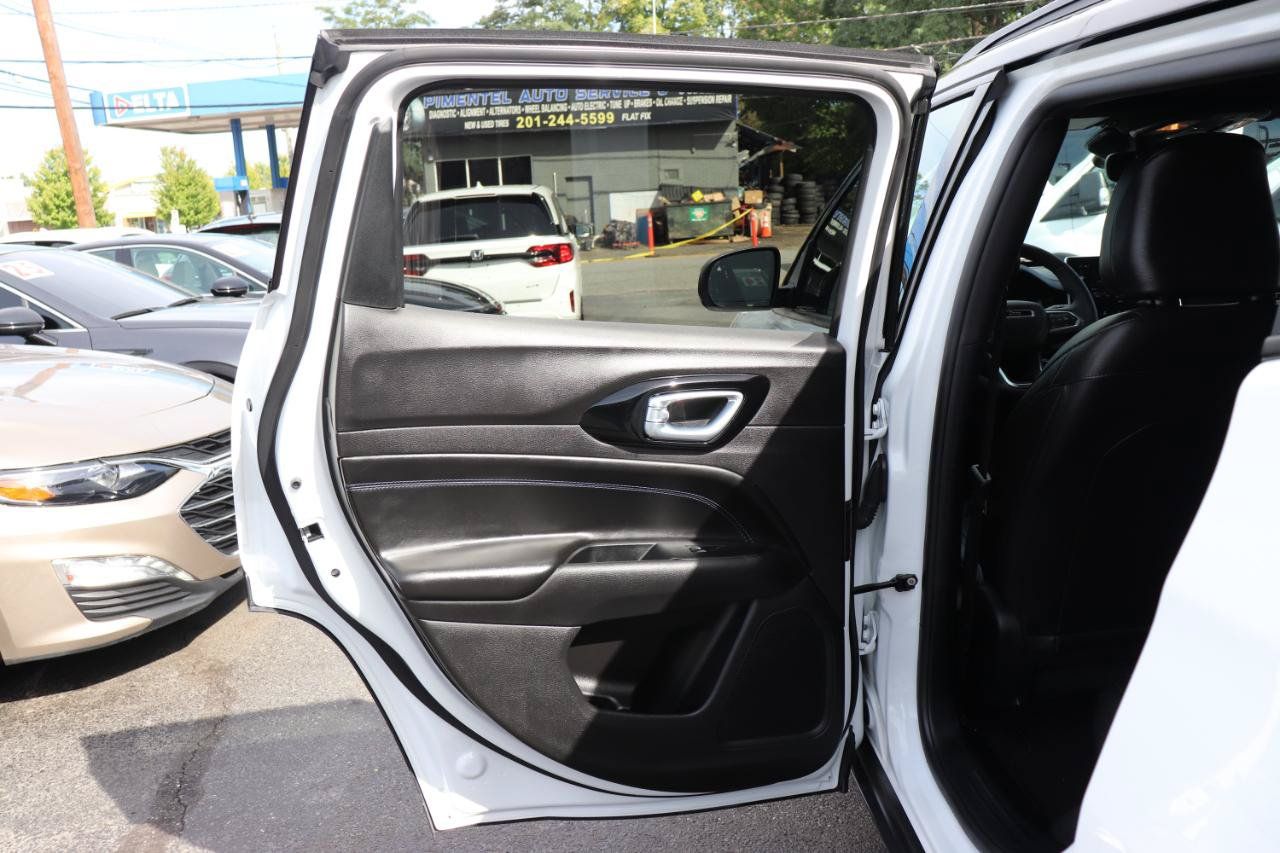 Used 2026 Jeep Compass Limited AWD/4WD image 24