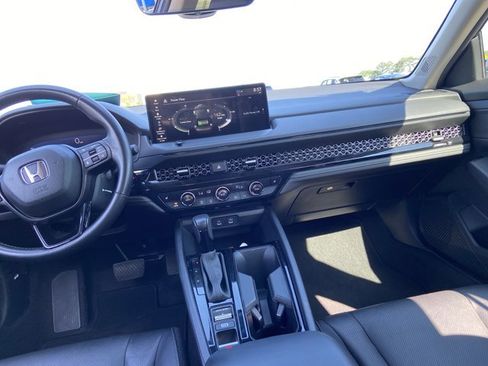 Used 2024 Honda Accord EX-L image 15