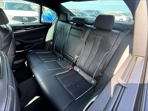 Used 2023 BMW M550i xDrive w/ Executive Package AWD/4WD image 36