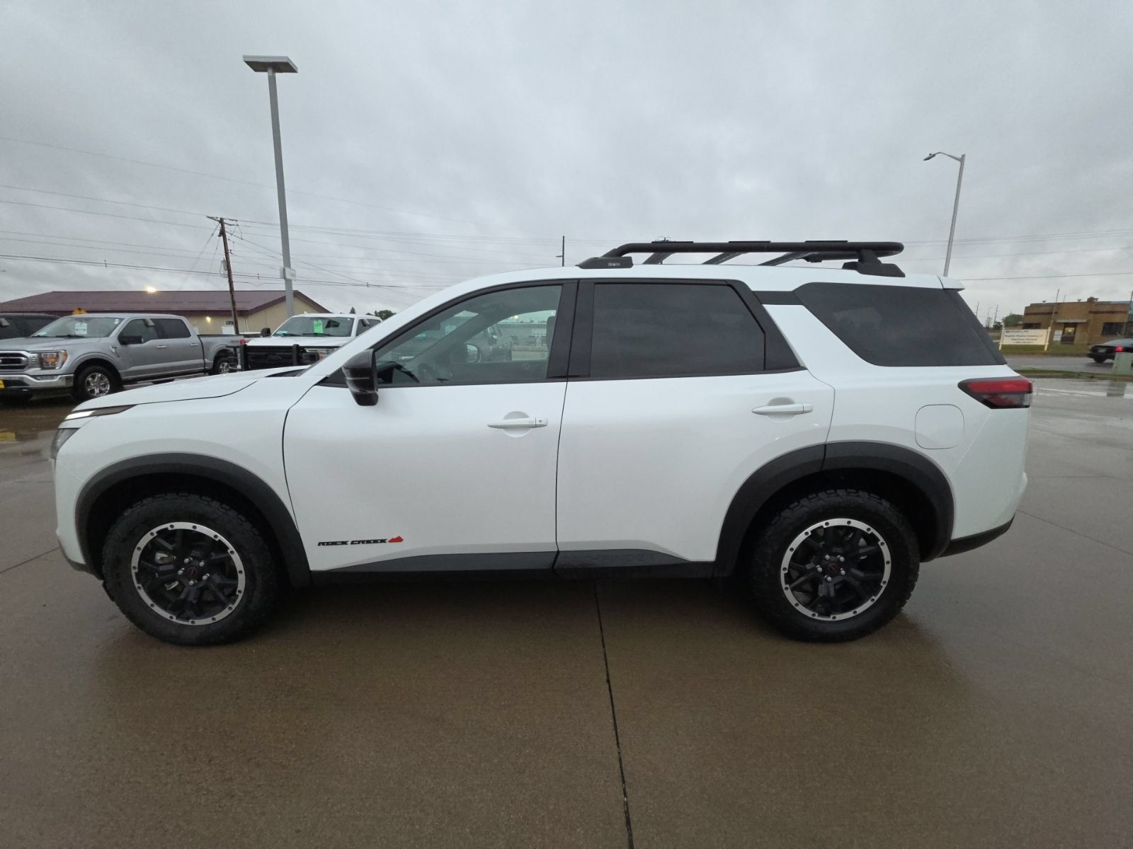 Used 2026 Nissan Pathfinder Rock Creek AWD/4WD image 5
