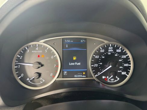 Used 2019 Nissan Sentra SR image 14