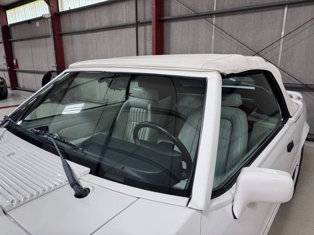 Used 1993 Ford Mustang LX RWD image 28