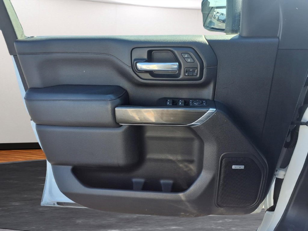 Used 2023 GMC Sierra 2500 AT4 w/ AT4 Premium Plus Package AWD/4WD image 14