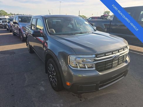 Used 2024 Ford Maverick Lariat FWD image 3