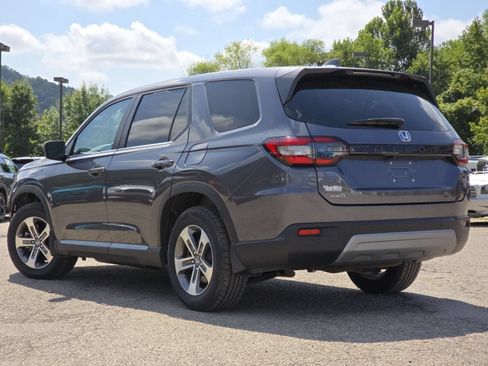 Used 2024 Honda Pilot EX-L image 17