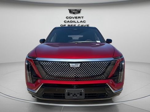 New 2026 Cadillac Vistiq Luxury image 2