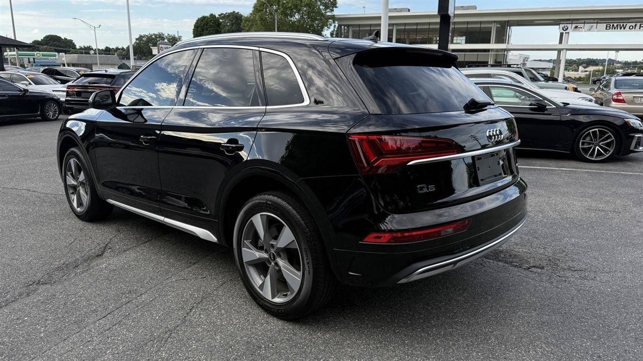 Used 2023 Audi Q5 2.0T Premium w/ Convenience Package AWD/4WD image 11