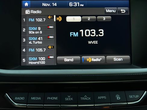 Used 2019 Hyundai Ioniq Hatchback 4D image 24