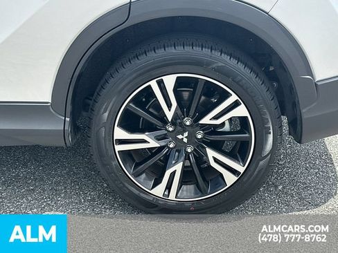 Used 2024 Mitsubishi Eclipse Cross AWD image 23