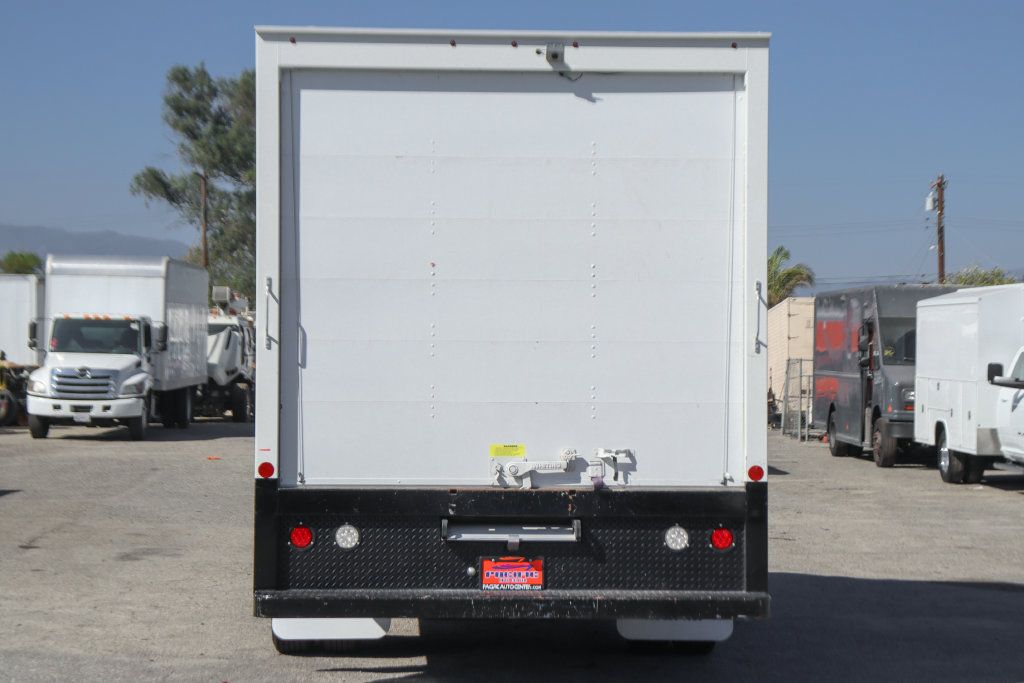 Used 2024 Ford E-450 and Econoline 450 Super Duty w/ Power Windows & Locks Group RWD image 7