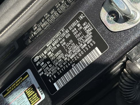 Used 2020 Kia Telluride S w/ S 8 Passenger Seating Package image 21