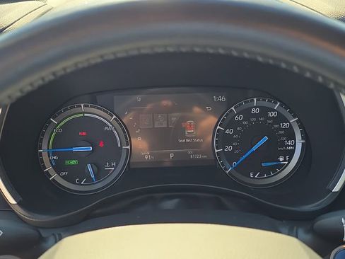 Used 2021 Toyota Highlander XLE image 38