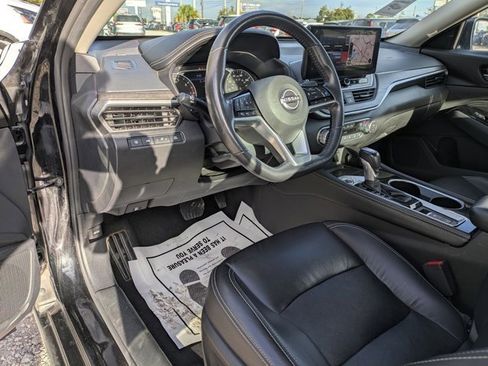 Used 2023 Nissan Altima 2.5 SL image 5