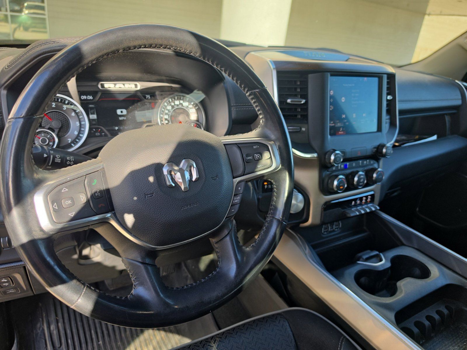 Used 2022 RAM 1500 Laramie RWD image 6