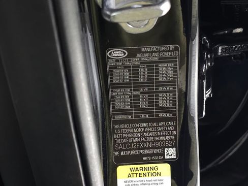 Used 2022 Land Rover Discovery Sport S AWD/4WD image 36