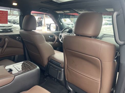 Certified 2024 Nissan Armada Platinum w/ Captain's Chairs Package image 18