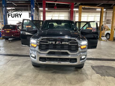 Used 2026 RAM 2500 Big Horn AWD/4WD image 19