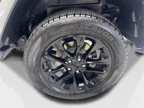 Used 2021 Jeep Wrangler Unlimited Sahara w/ Cold Weather Group image 86