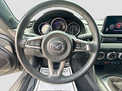 Used 2022 MAZDA MX-5 Miata Grand Touring w/ Weather Package RWD image 35