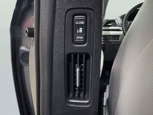 Used 2023 Honda Odyssey EX-L image 45