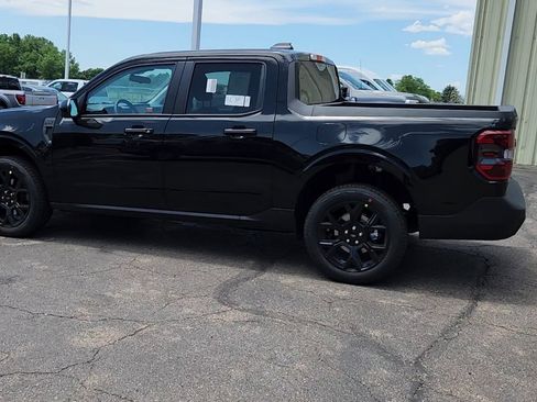 New 2025 Ford Maverick XLT w/ XLT Luxury Package image 4