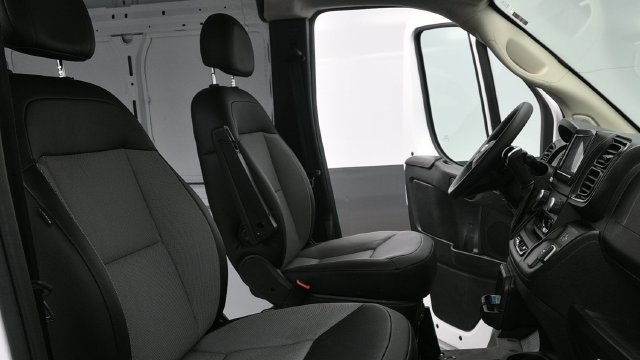Used 2026 RAM ProMaster 2500 w/ Convenience Group FWD image 16