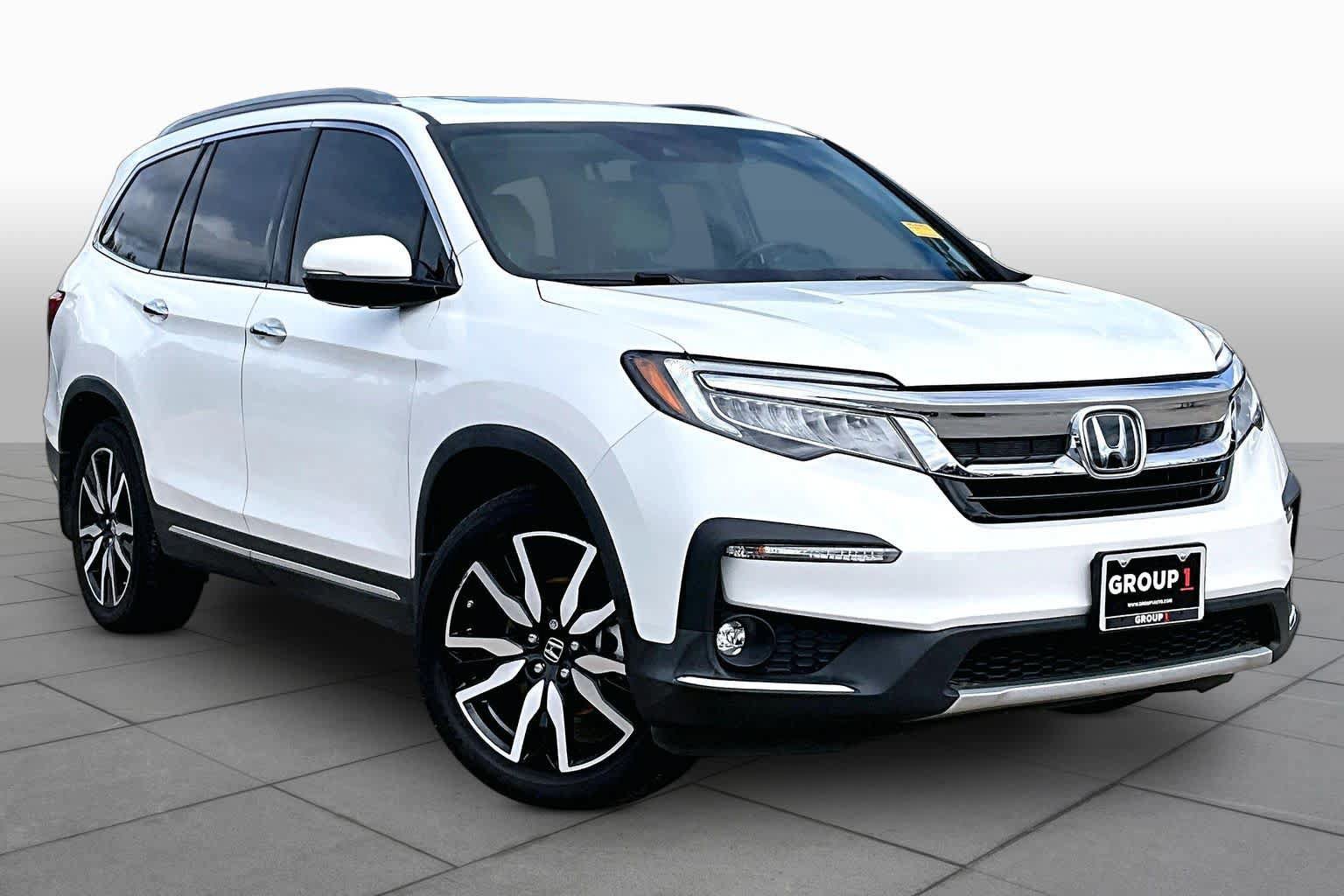Used 2022 Honda Pilot Touring image 3