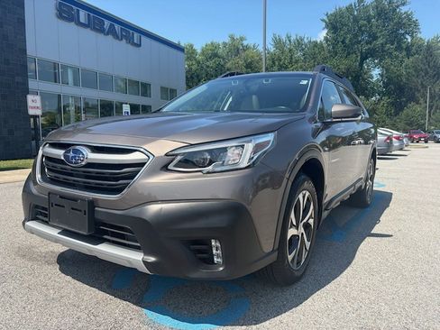 Used 2021 Subaru Outback Limited XT AWD/4WD image 1