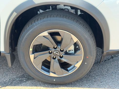 New 2026 Nissan Rogue SV w/ Cold Weather Package FWD image 10