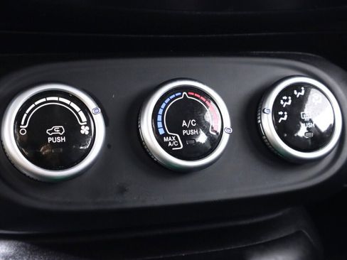 Used 2016 FIAT 500X Easy image 21