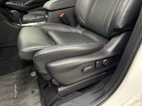 Certified 2025 Subaru Ascent Touring image 12