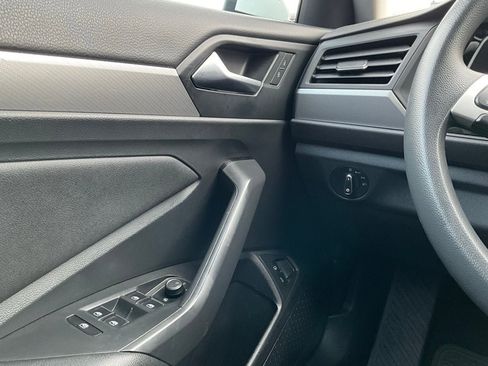 Used 2021 Volkswagen Jetta S w/ Driver Assistance Package image 23