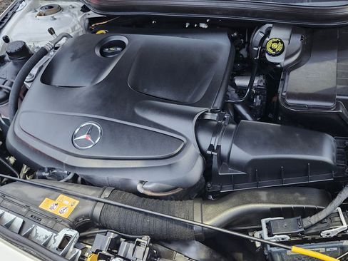 Used 2019 Mercedes-Benz CLA 250 image 25