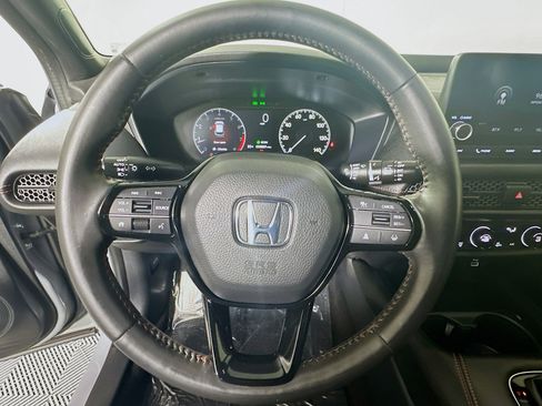 Used 2024 Honda HR-V Sport image 15