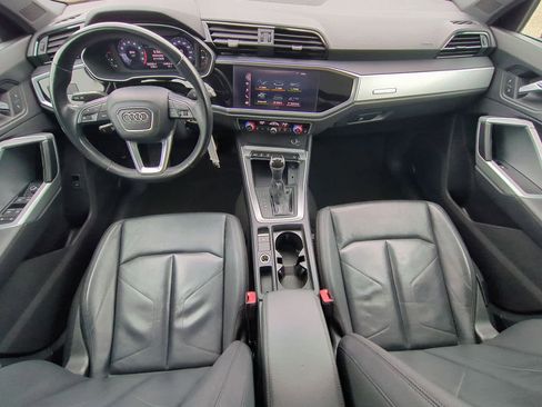 Used 2020 Audi Q3 2.0T Premium image 15