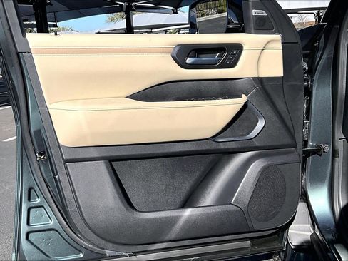 New 2026 Nissan Armada Platinum Reserve image 10