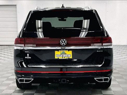 Used 2025 Volkswagen Atlas SEL Premium R-Line image 5