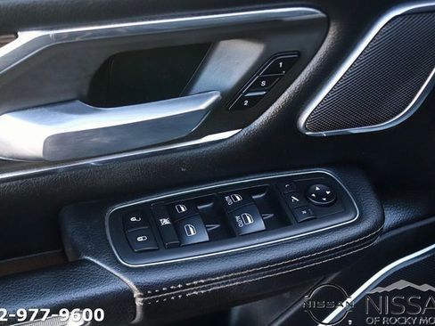 Used 2019 RAM 1500 Laramie image 13
