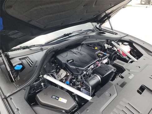 Used 2022 Genesis GV70 2.5T w/ Advanced Package image 12