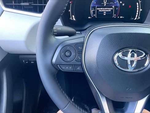 Used 2026 Toyota Corolla SE FWD image 23