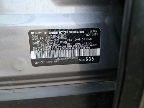 Used 2024 Mitsubishi Outlander SE image 32