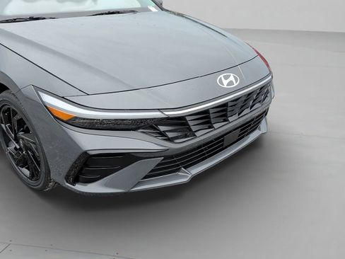 New 2026 Hyundai Elantra SEL Sport Premium image 11