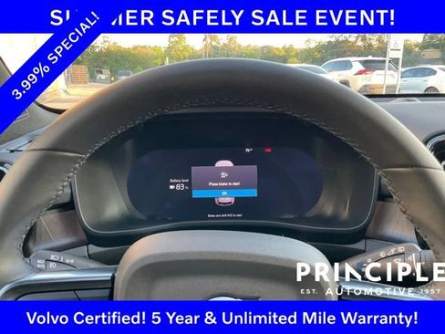 Certified 2024 Volvo XC40 Recharge Plus w/ Protection Package Premier RWD image 22