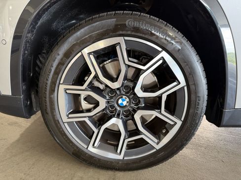 Used 2026 BMW X1 xDrive28i AWD/4WD image 10